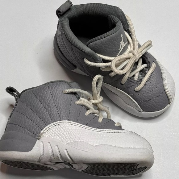 Nike Air Jordan 12 Retro Sneaker Toddler Size 6C Stealth White Leather Lace Up - Picture 3 of 11